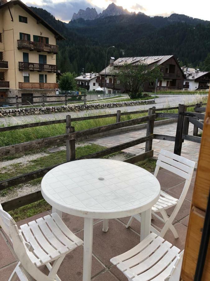 Casa Bianca Lägenhet San Vito di Cadore Exteriör bild